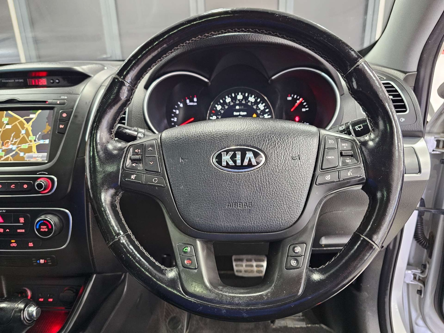 Used Kia Sorento 2015 for sale - 77211852: Photo 57