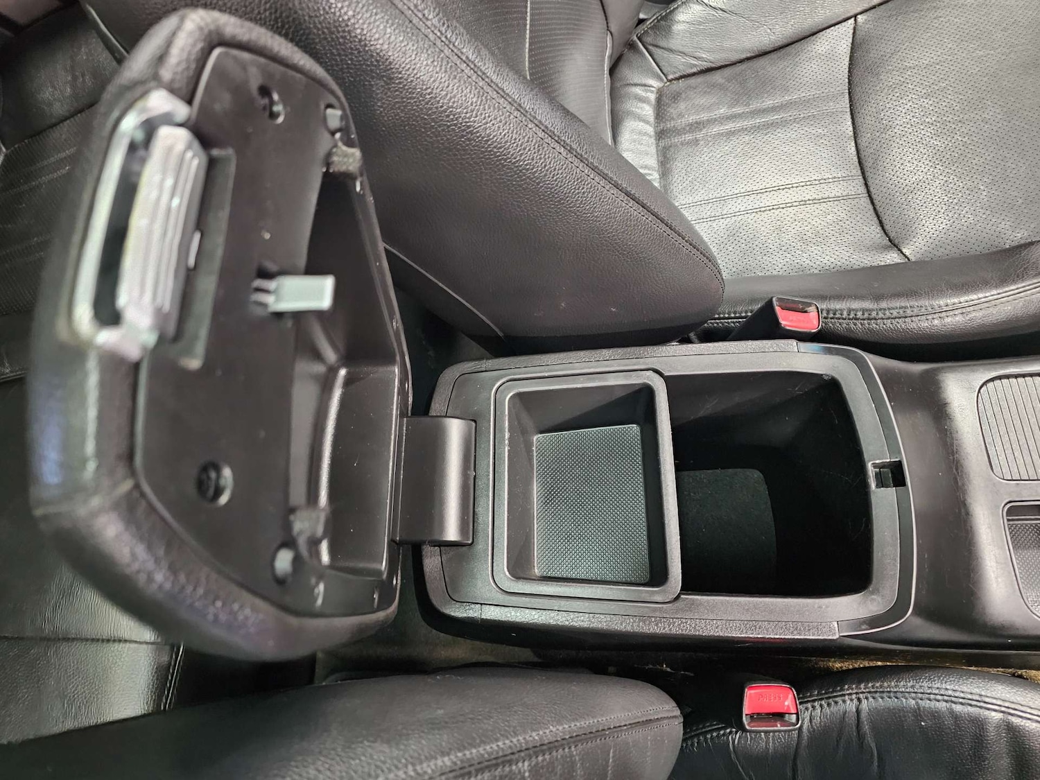 Used Kia Sorento 2015 for sale - 77211852: Photo 64