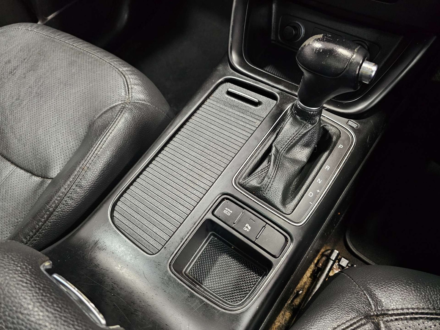 Used Kia Sorento 2015 for sale - 77211852: Photo 65