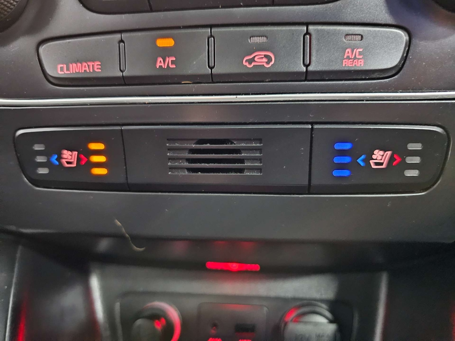 Used Kia Sorento 2015 for sale - 77211852: Photo 7