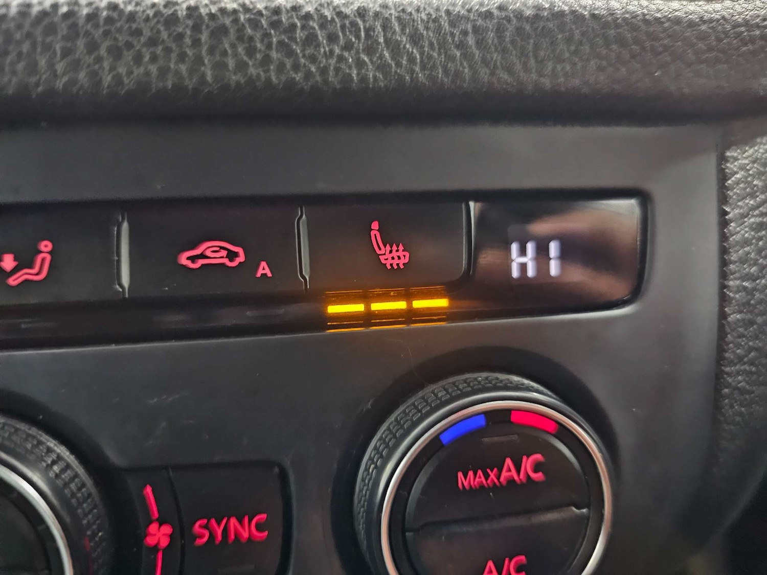 Used Volkswagen Tiguan 2016 for sale - 77891370: Photo 13