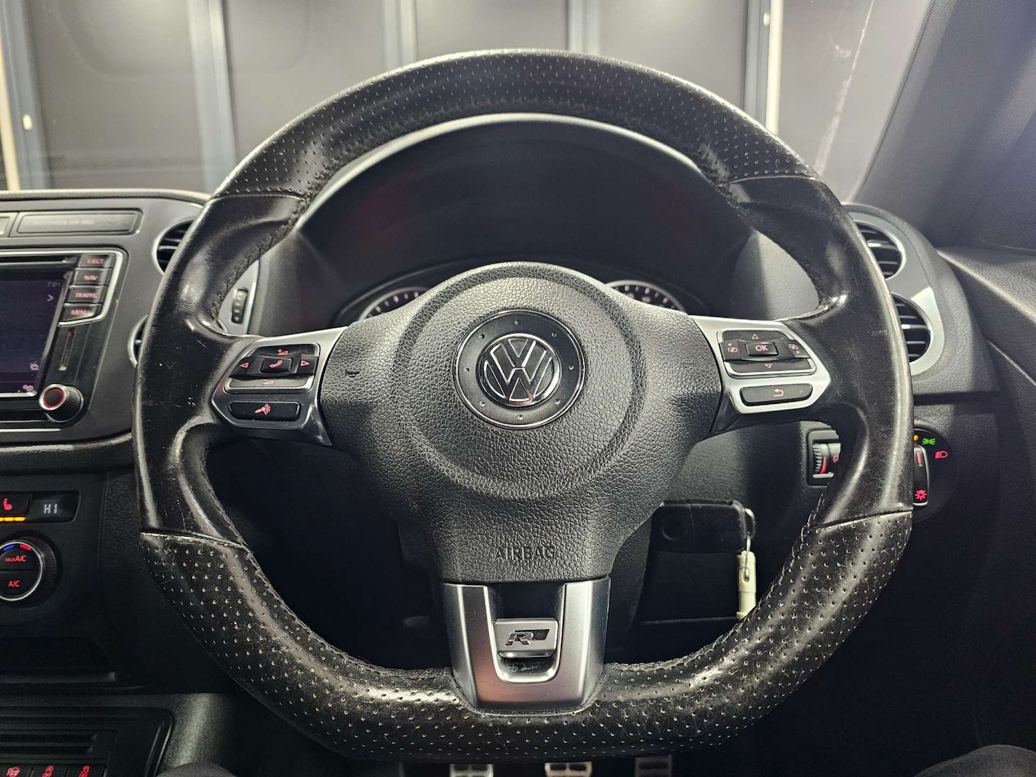 Used Volkswagen Tiguan 2016 for sale - 77891370: Photo 18