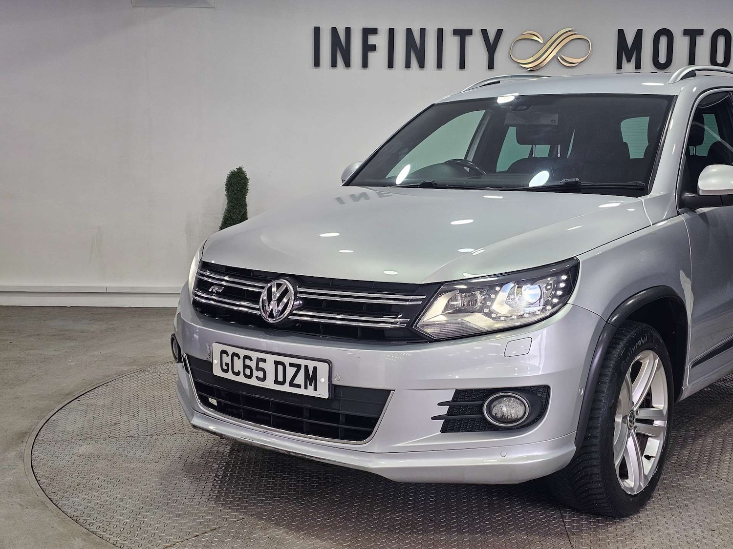 Used Volkswagen Tiguan 2016 for sale - 77891370: Photo 21