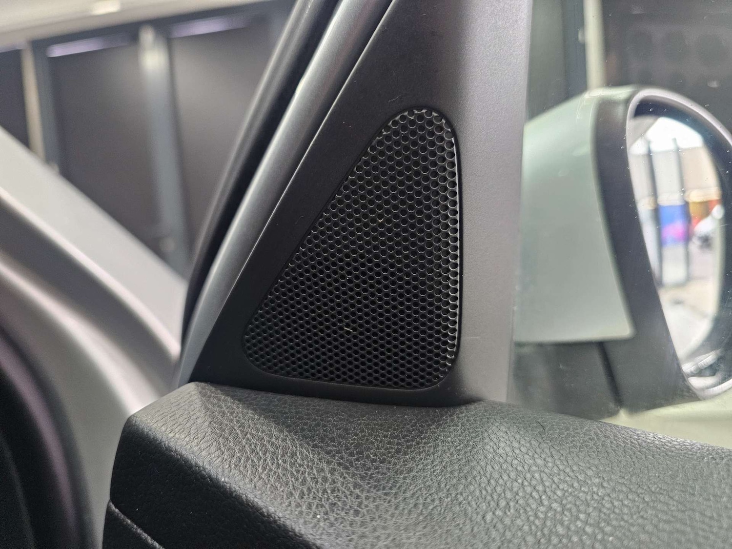 Used Volkswagen Tiguan 2016 for sale - 77891370: Photo 54