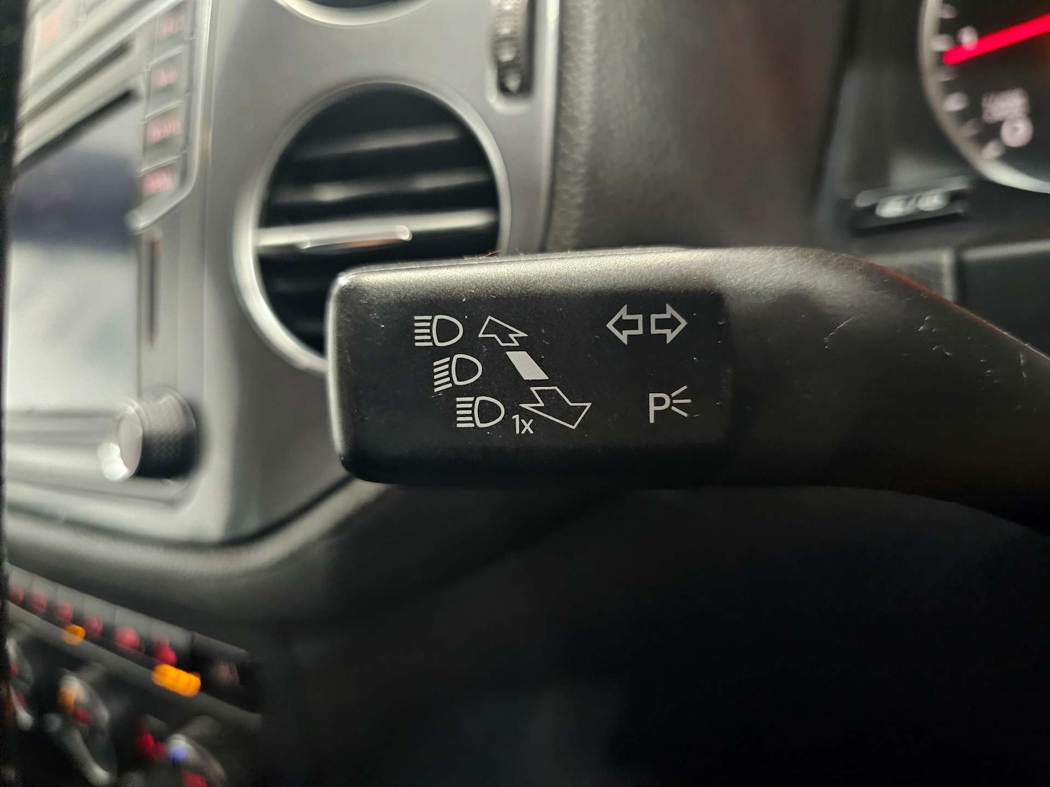 Used Volkswagen Tiguan 2016 for sale - 77891370: Photo 60