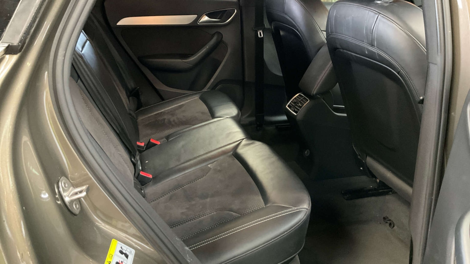 Used Audi Q3 2015 for sale - 77408946: Photo 10