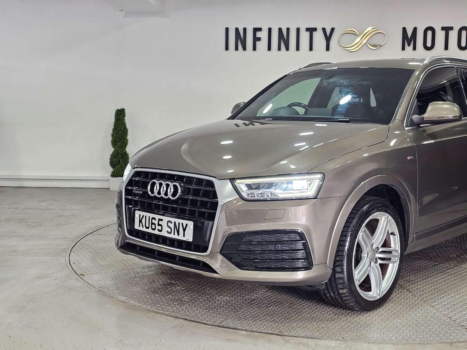 Used Audi Q3 2015 for sale - 77408946: Photo 20