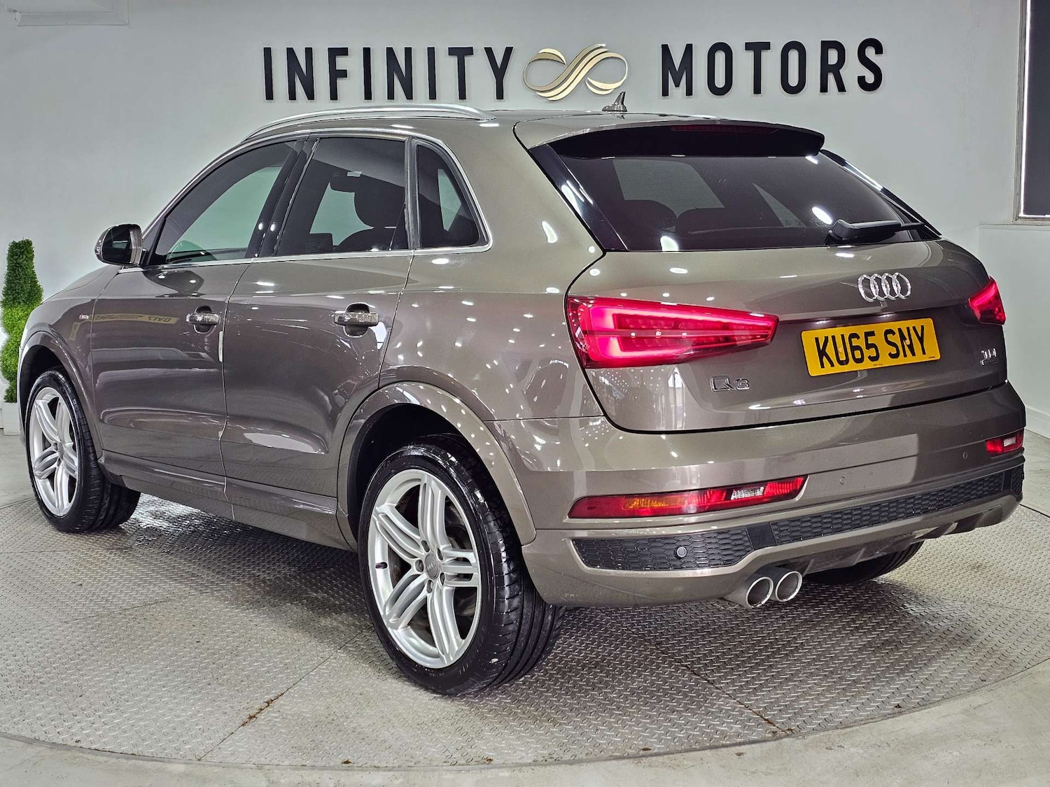 Used Audi Q3 2015 for sale - 77408946: Photo 28