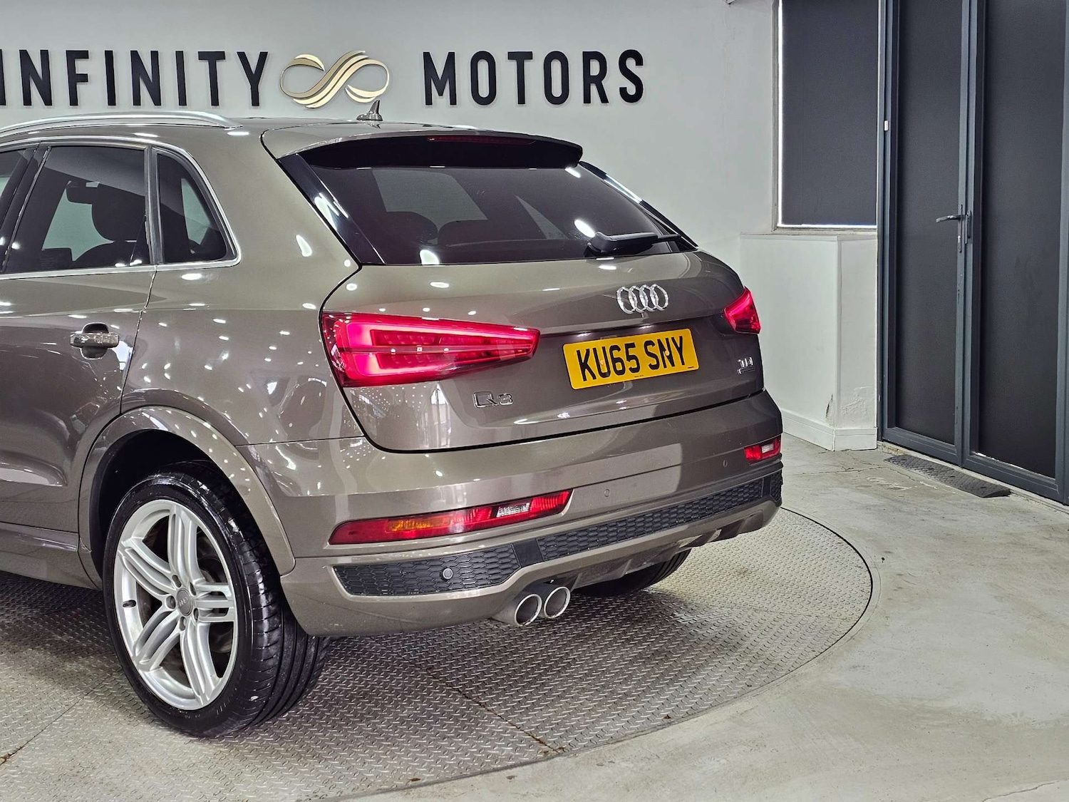 Used Audi Q3 2015 for sale - 77408946: Photo 29
