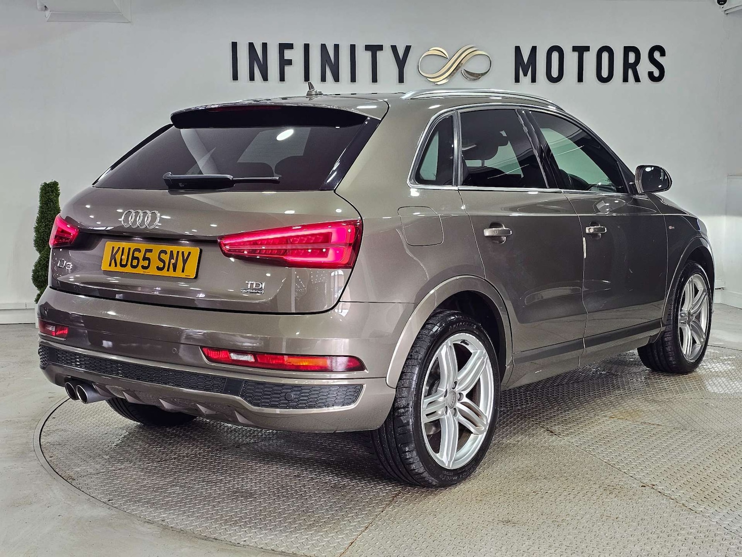 Used Audi Q3 2015 for sale - 77408946: Photo 34