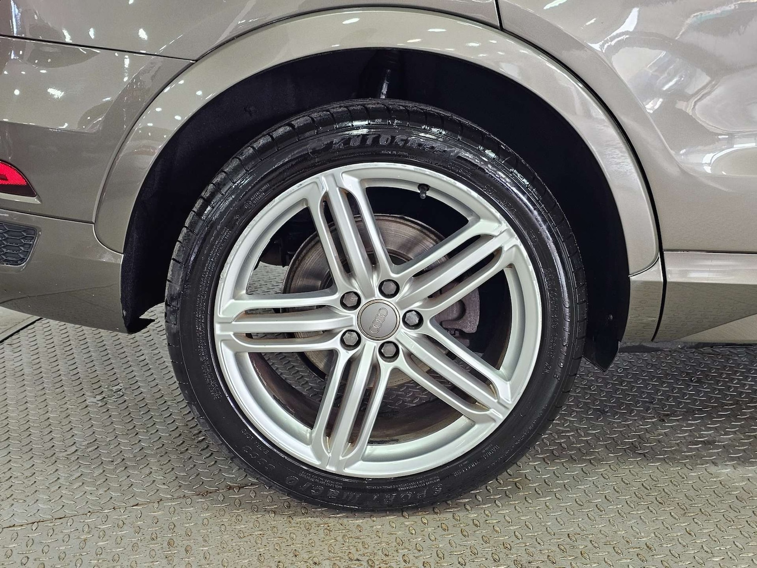 Used Audi Q3 2015 for sale - 77408946: Photo 39