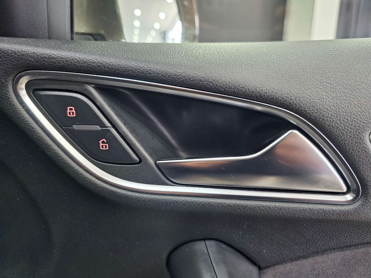 Used Audi Q3 2015 for sale - 77408946: Photo 56