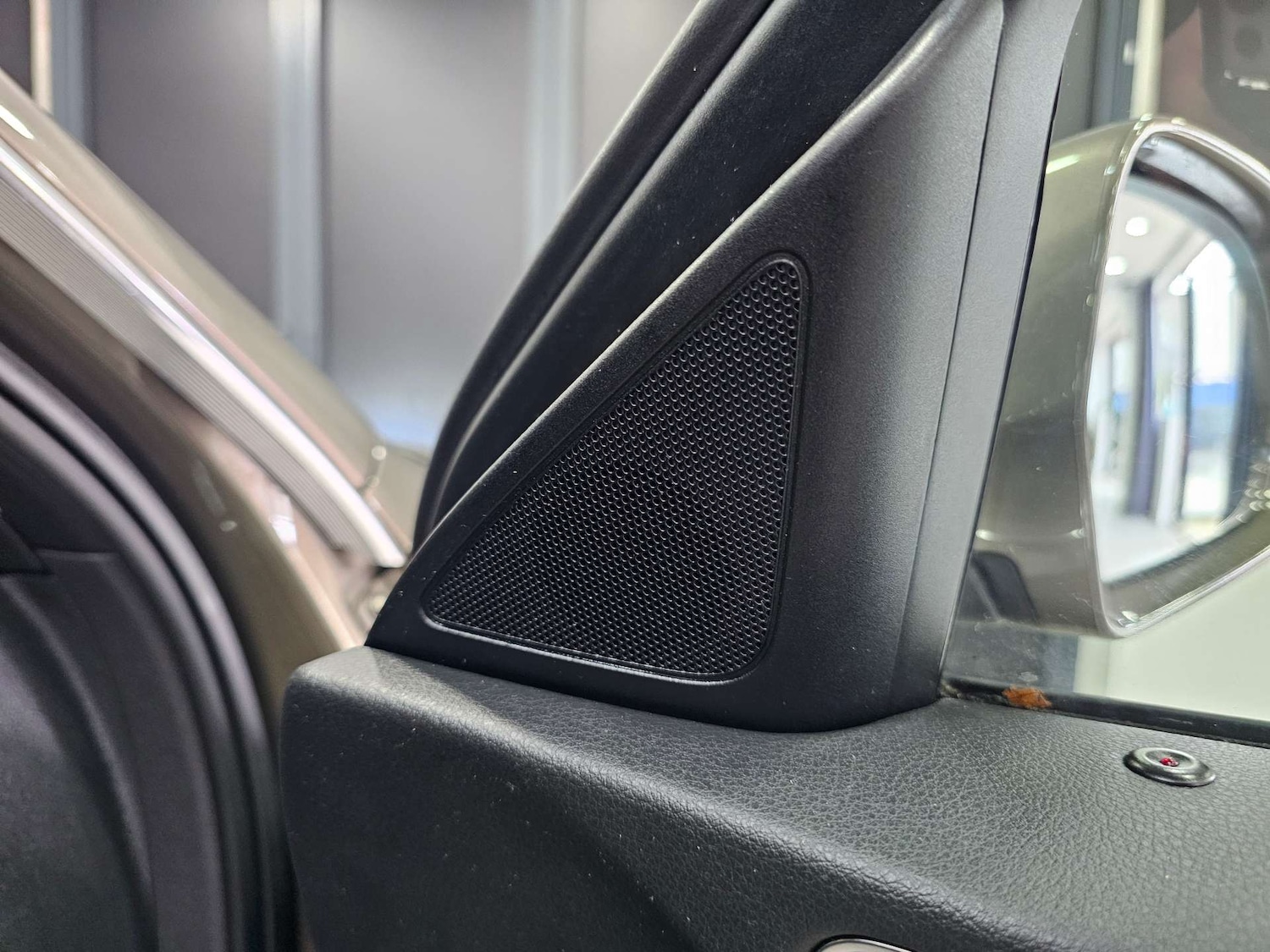 Used Audi Q3 2015 for sale - 77408946: Photo 58