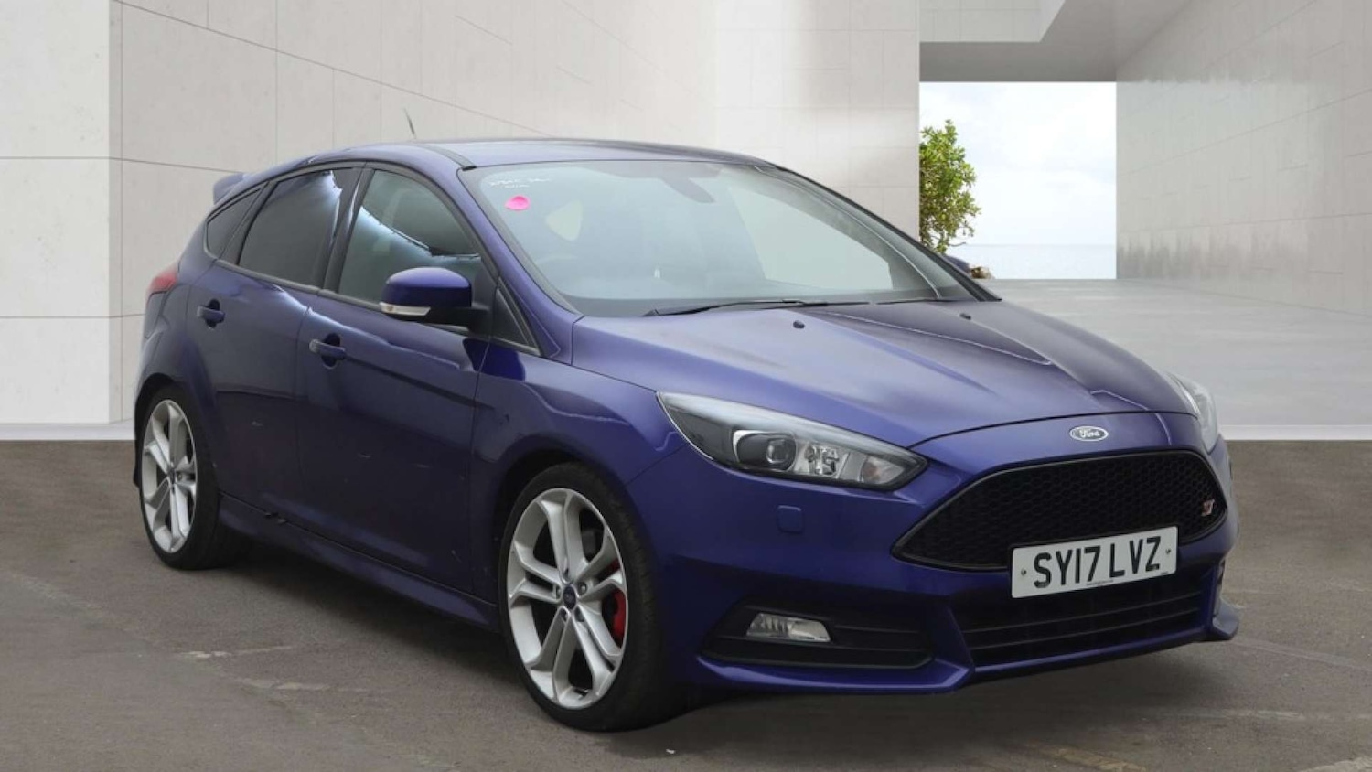 Used Ford Focus 2017 for sale - 78133428: Photo 1