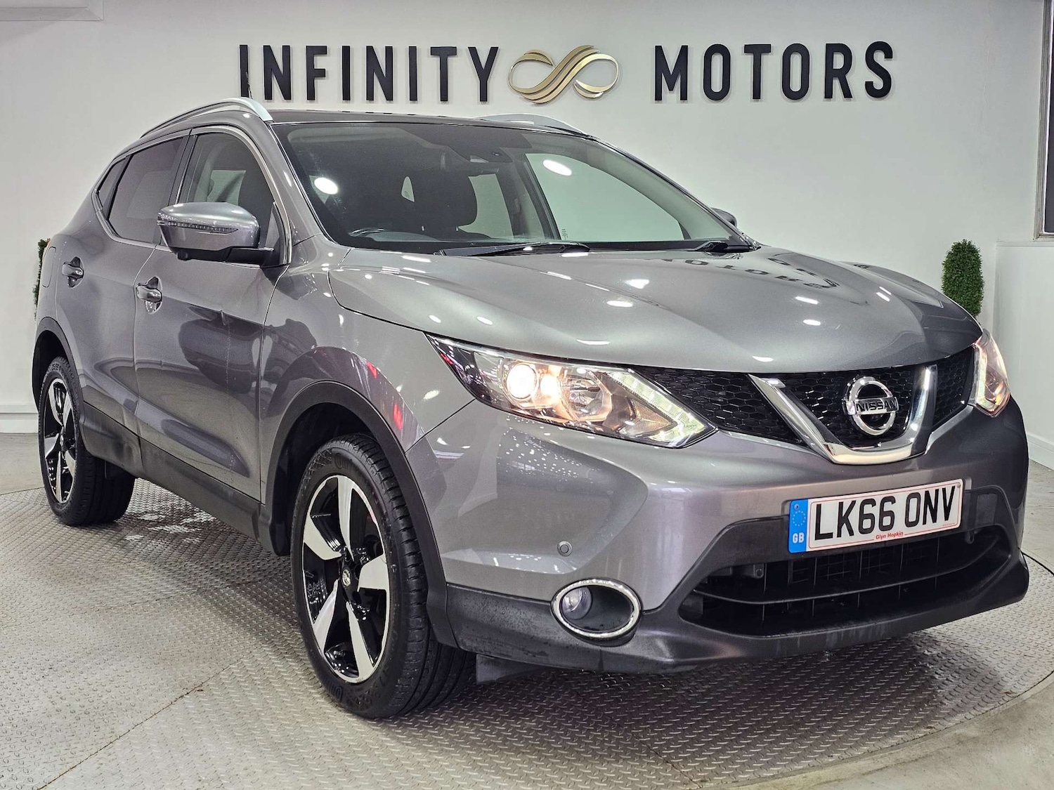 Used Nissan Qashqai 2016 for sale - 76972420: Photo 1
