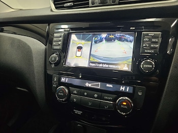 Used Nissan Qashqai 2016 for sale - 76972420: Photo