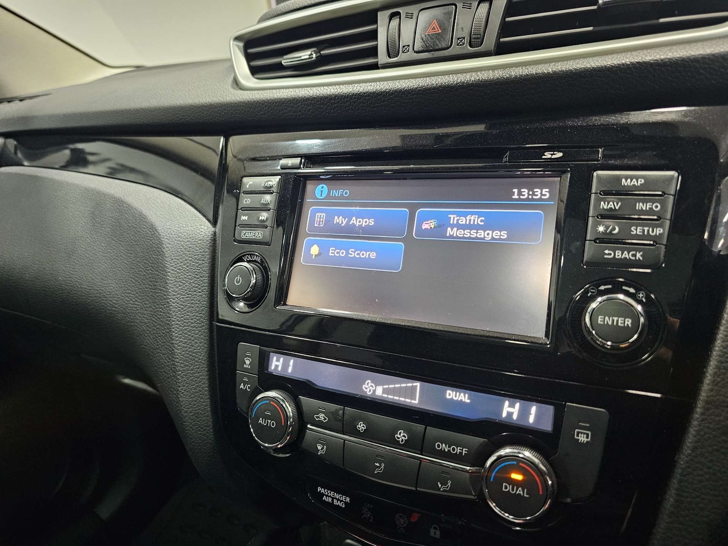 Used Nissan Qashqai 2016 for sale - 76972420: Photo 30