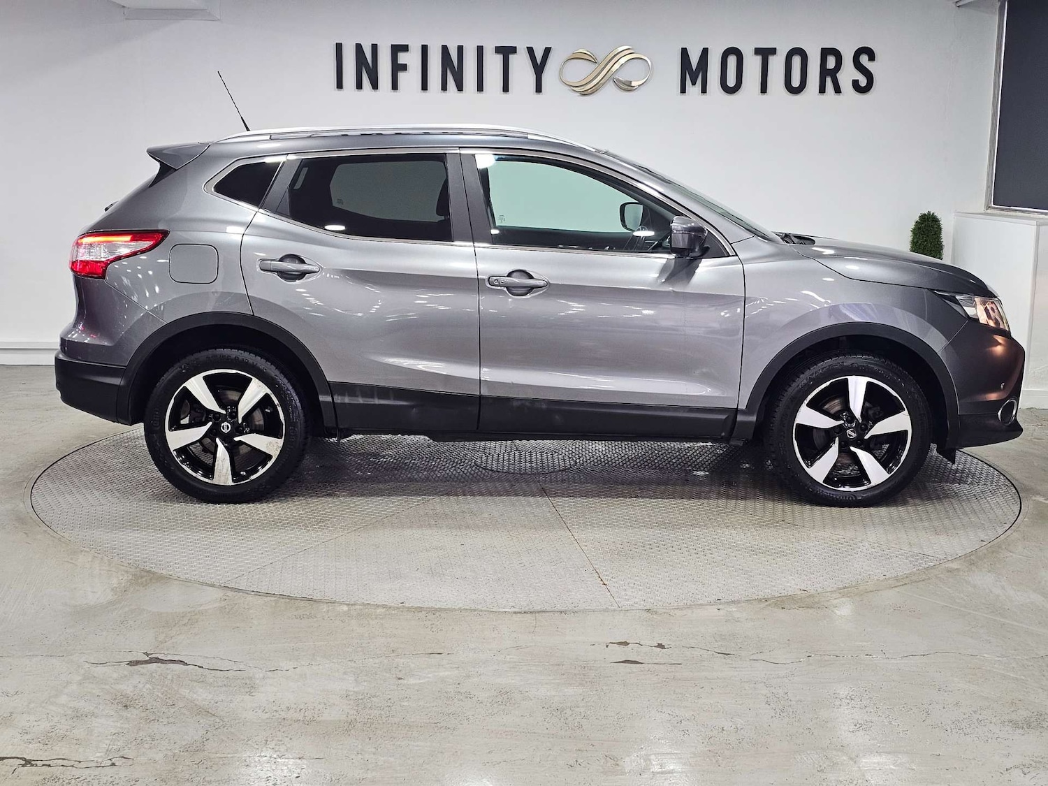 Used Nissan Qashqai 2016 for sale - 76972420: Photo 33