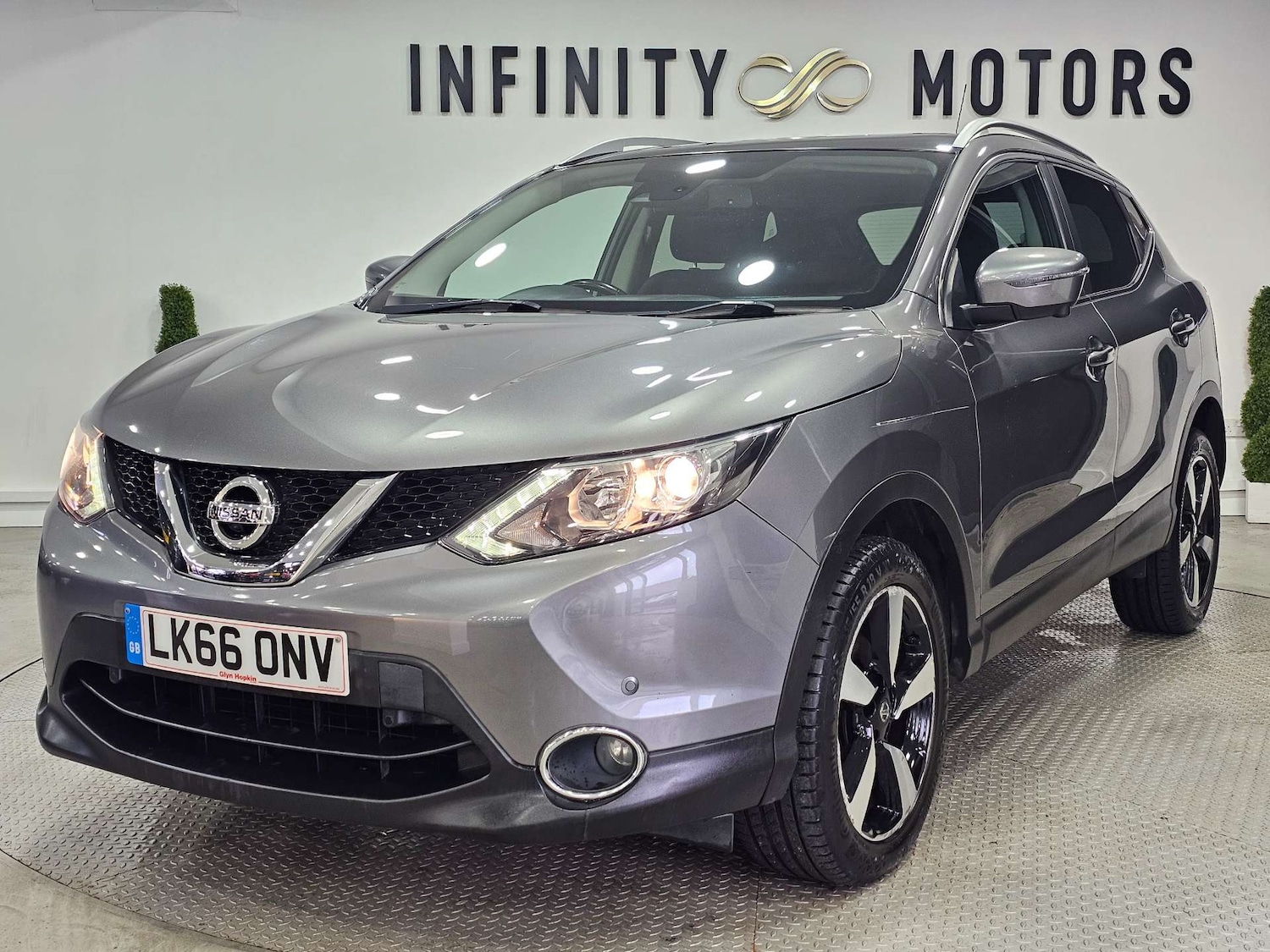 Used Nissan Qashqai 2016 for sale - 76972420: Photo 4