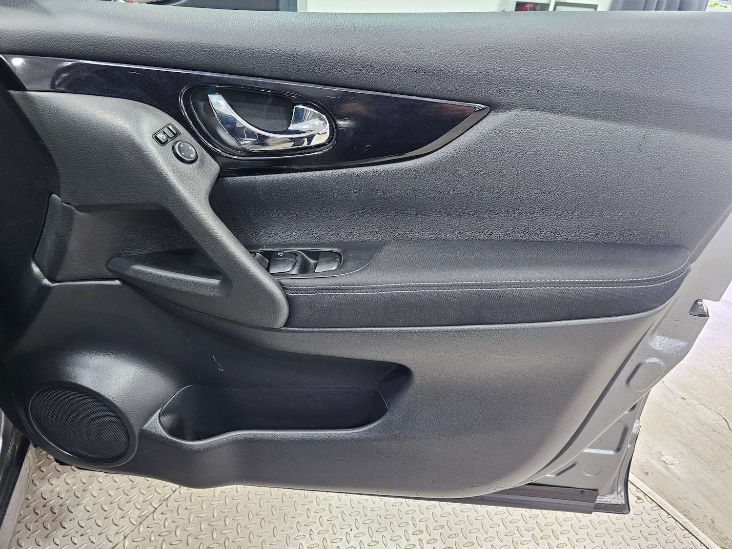 Used Nissan Qashqai 2016 for sale - 76972420: Photo 57