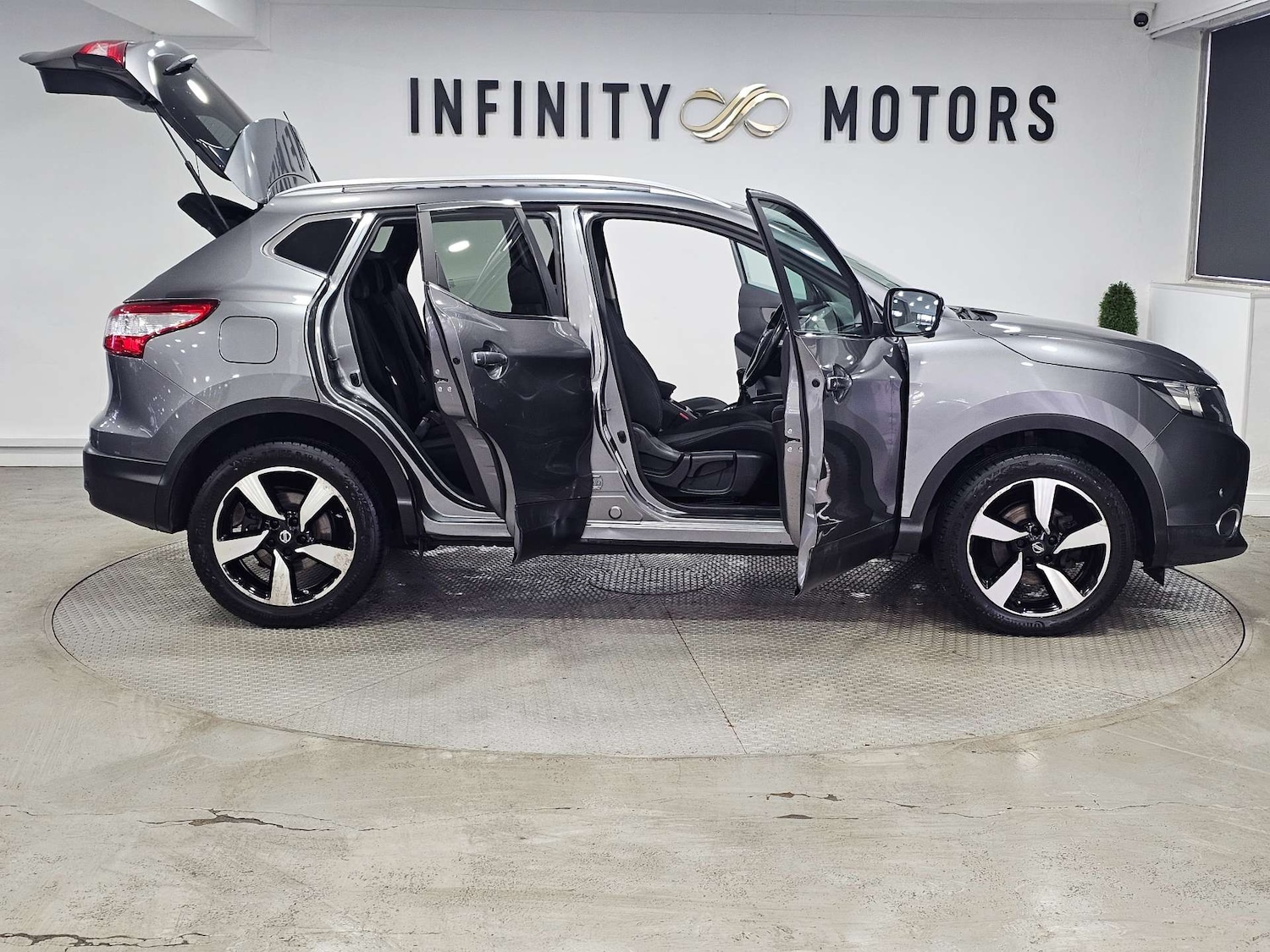 Used Nissan Qashqai 2016 for sale - 76972420: Photo 62