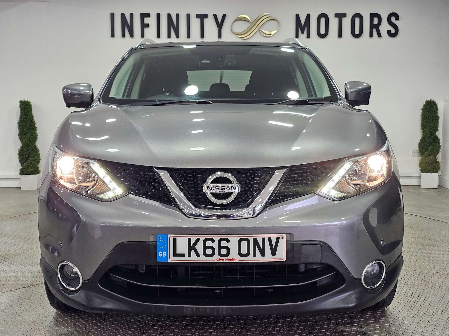 Used Nissan Qashqai 2016 for sale - 76972420: Photo 9