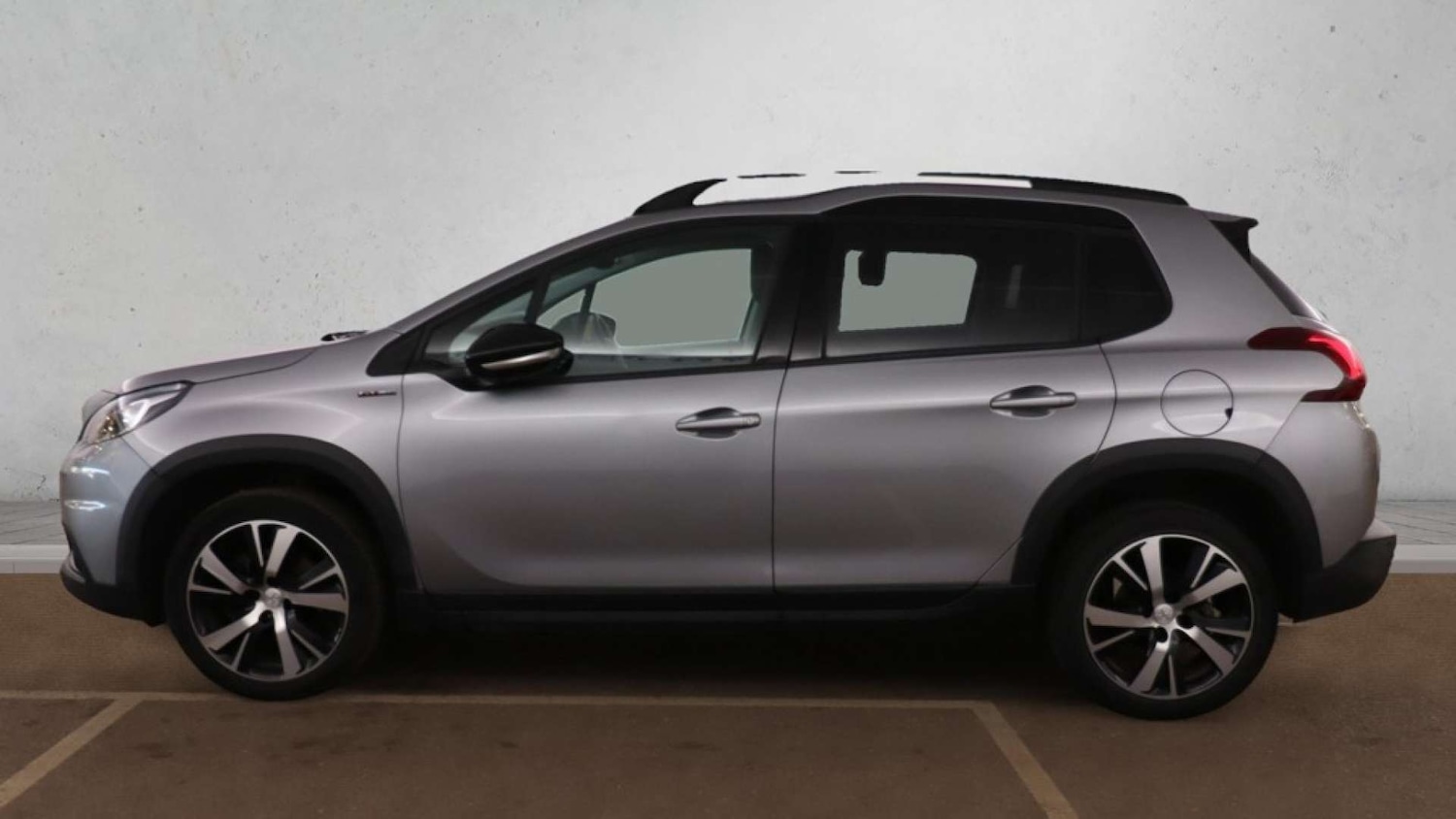 Used Peugeot 2008 2019 for sale - 76972485: Photo 8