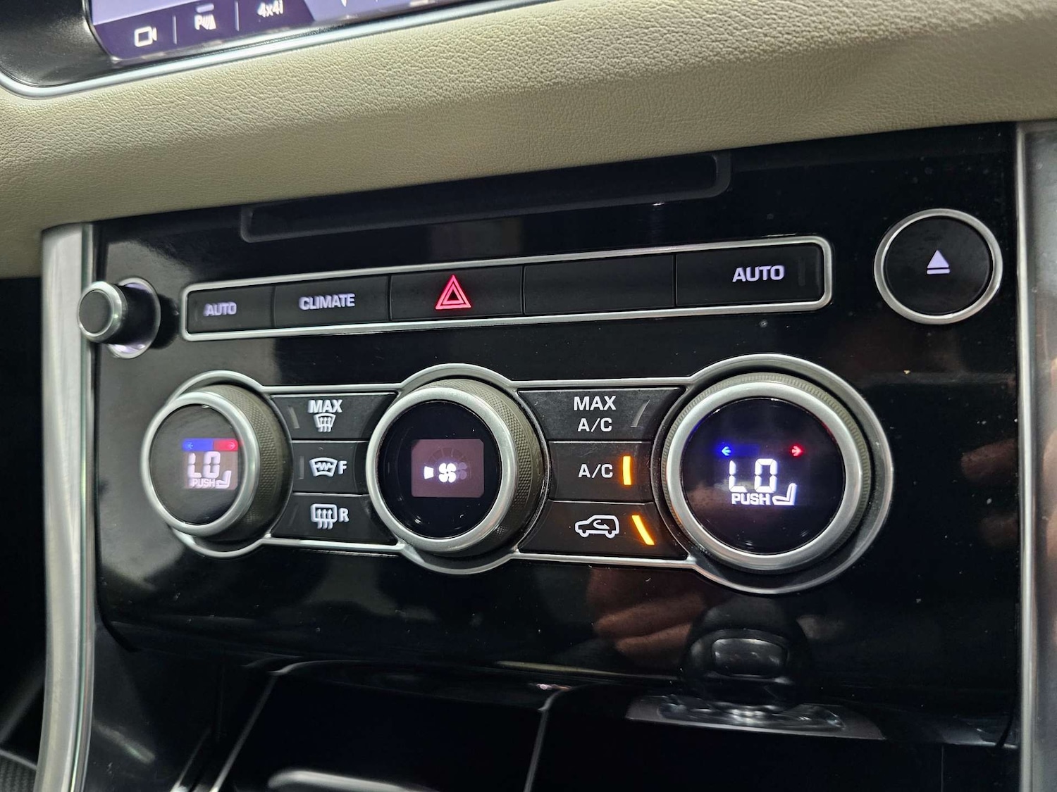 Used Land Rover Range Rover Sport 2018 for sale - 76972385: Photo 10