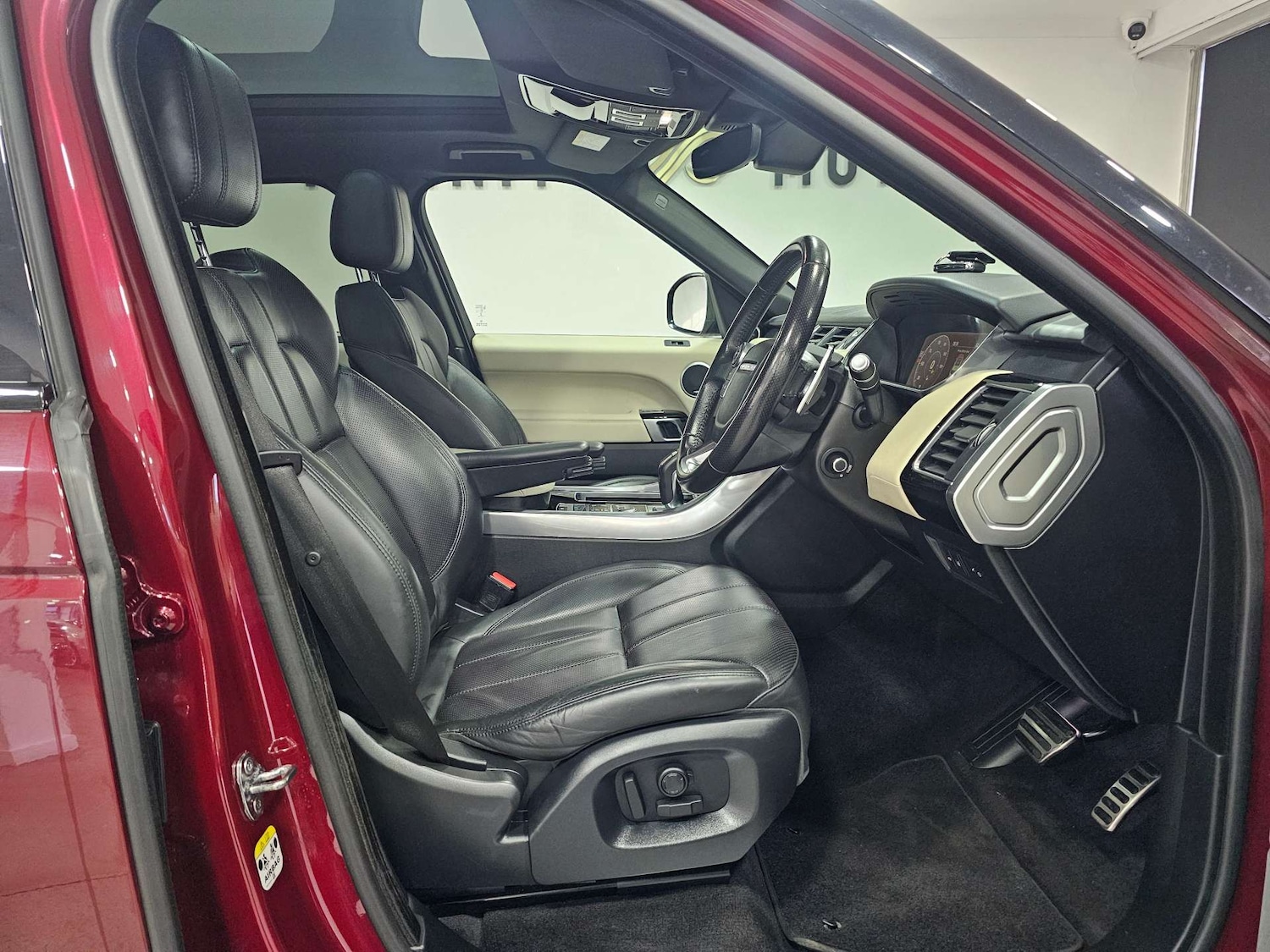 Used Land Rover Range Rover Sport 2018 for sale - 76972385: Photo 13