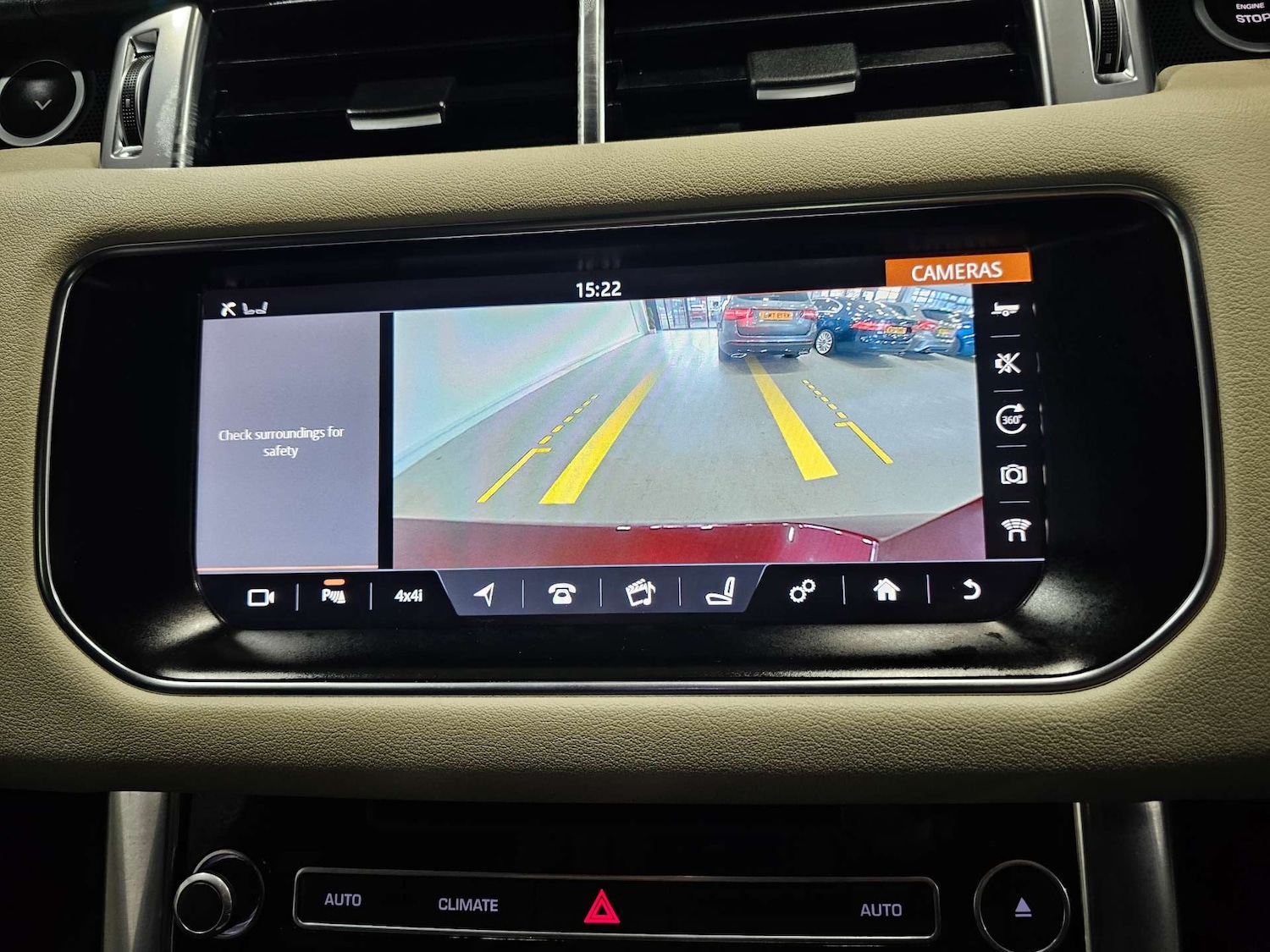 Used Land Rover Range Rover Sport 2018 for sale - 76972385: Photo 3