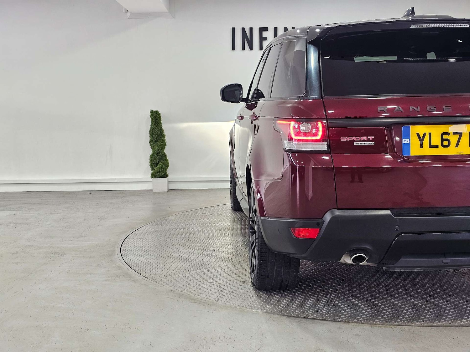 Used Land Rover Range Rover Sport 2018 for sale - 76972385: Photo 32