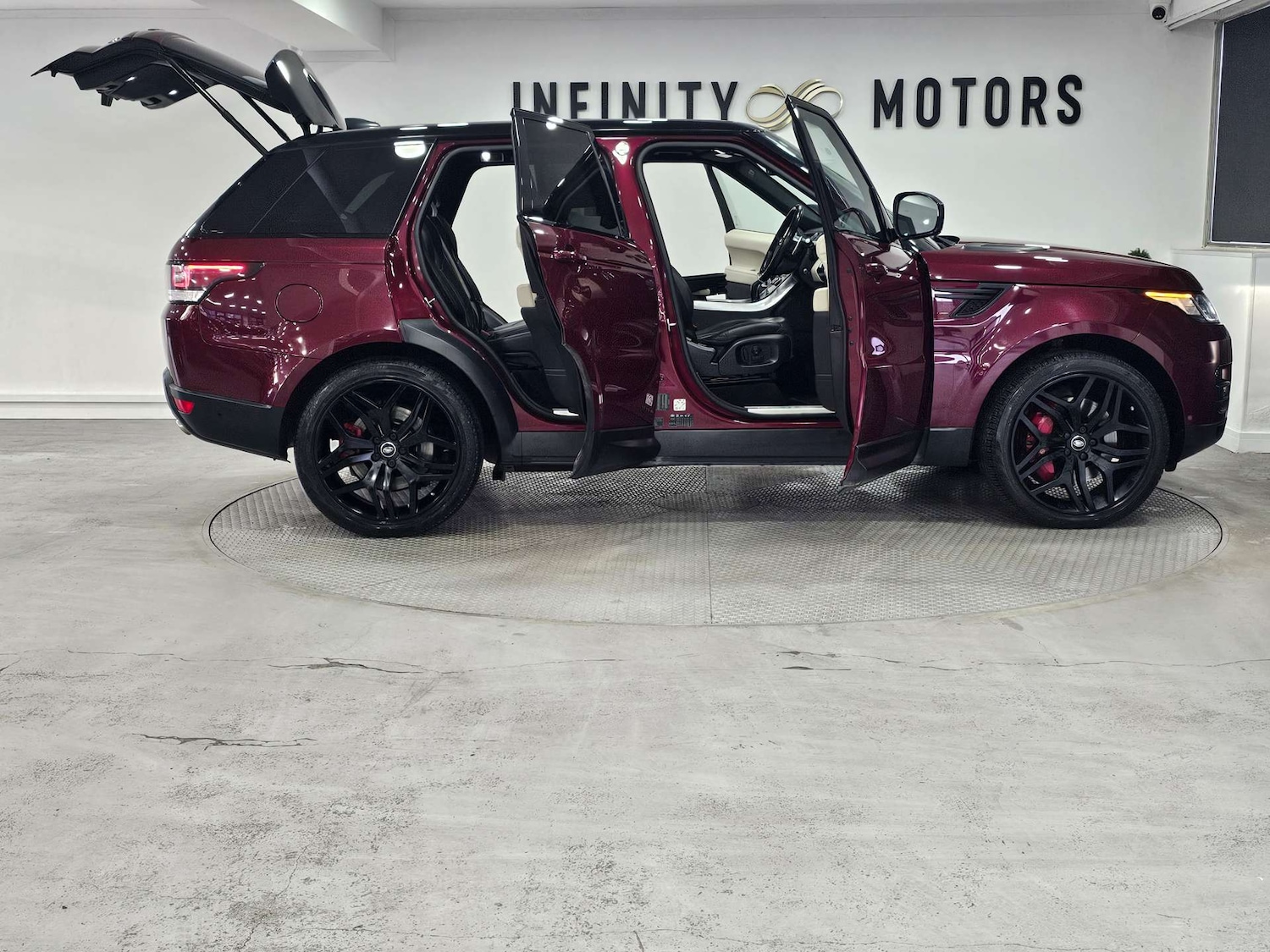 Used Land Rover Range Rover Sport 2018 for sale - 76972385: Photo 43