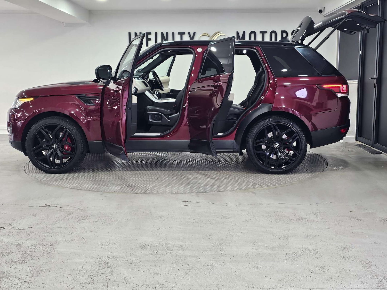 Used Land Rover Range Rover Sport 2018 for sale - 76972385: Photo 47