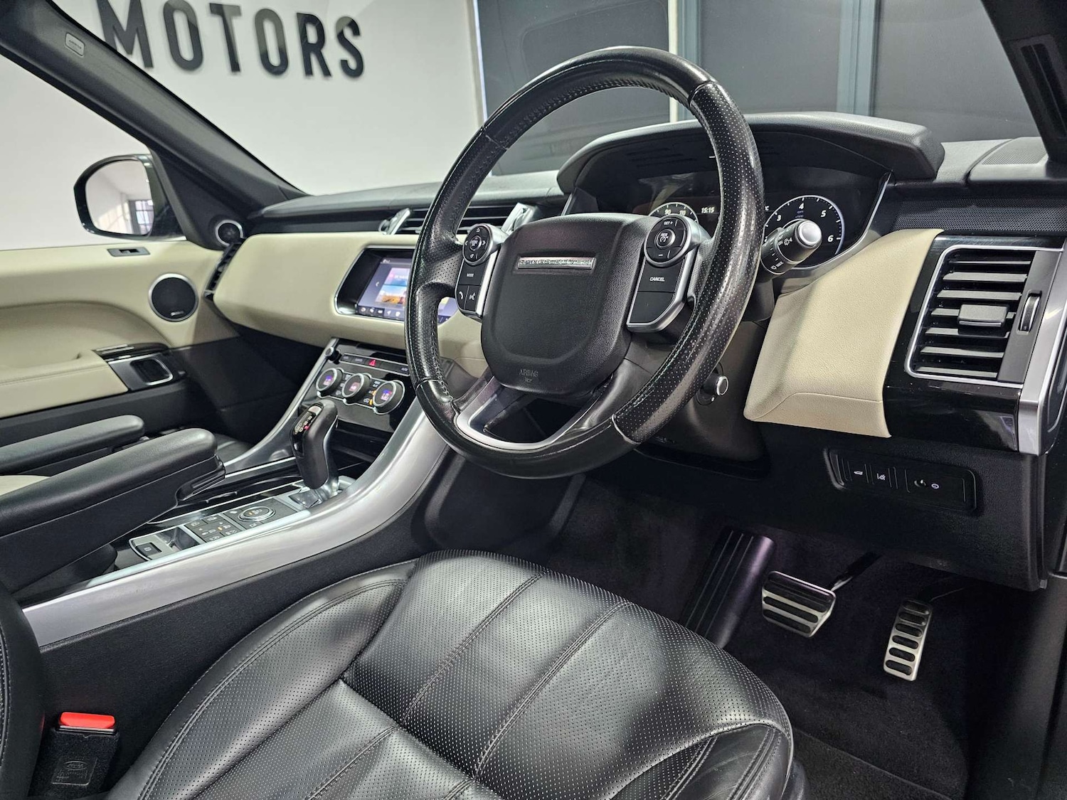 Used Land Rover Range Rover Sport 2018 for sale - 76972385: Photo 7