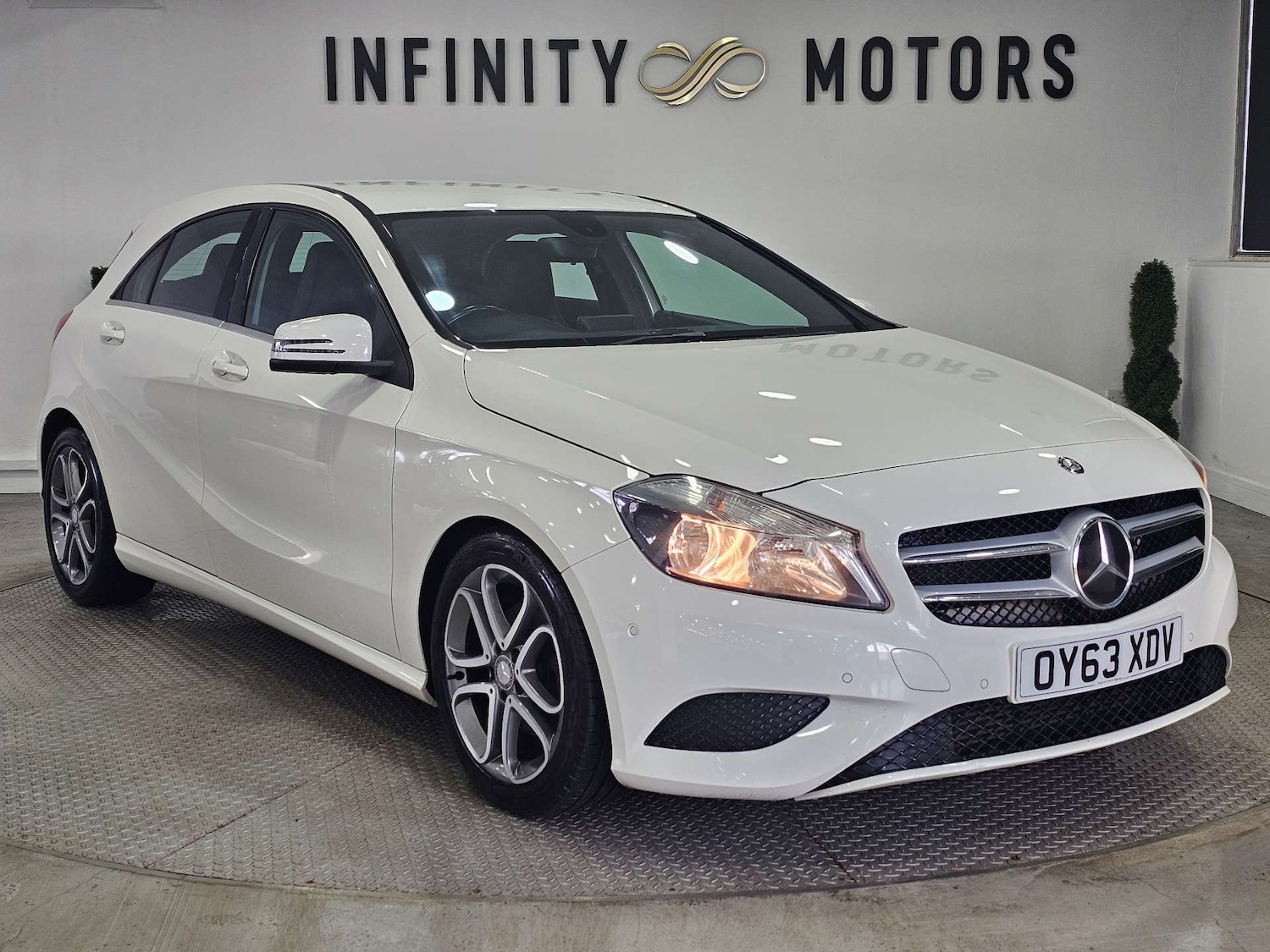 Used Mercedes-Benz A-Class 2013 for sale - 76972432: Photo 1