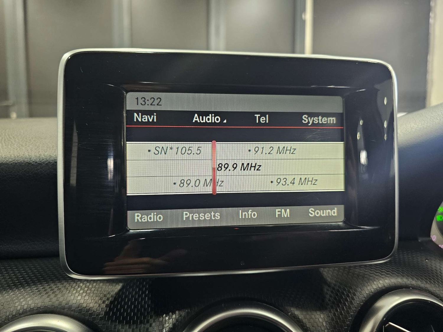 Used Mercedes-Benz A-Class 2013 for sale - 76972432: Photo 10