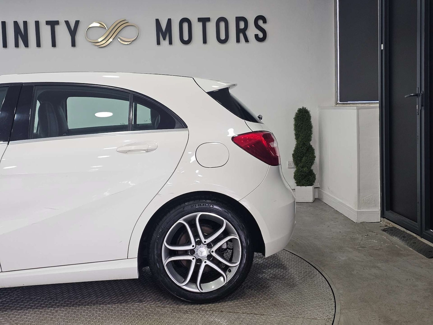 Used Mercedes-Benz A-Class 2013 for sale - 76972432: Photo 23