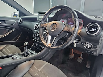 Used Mercedes-Benz A-Class 2013 for sale - 76972432: Photo