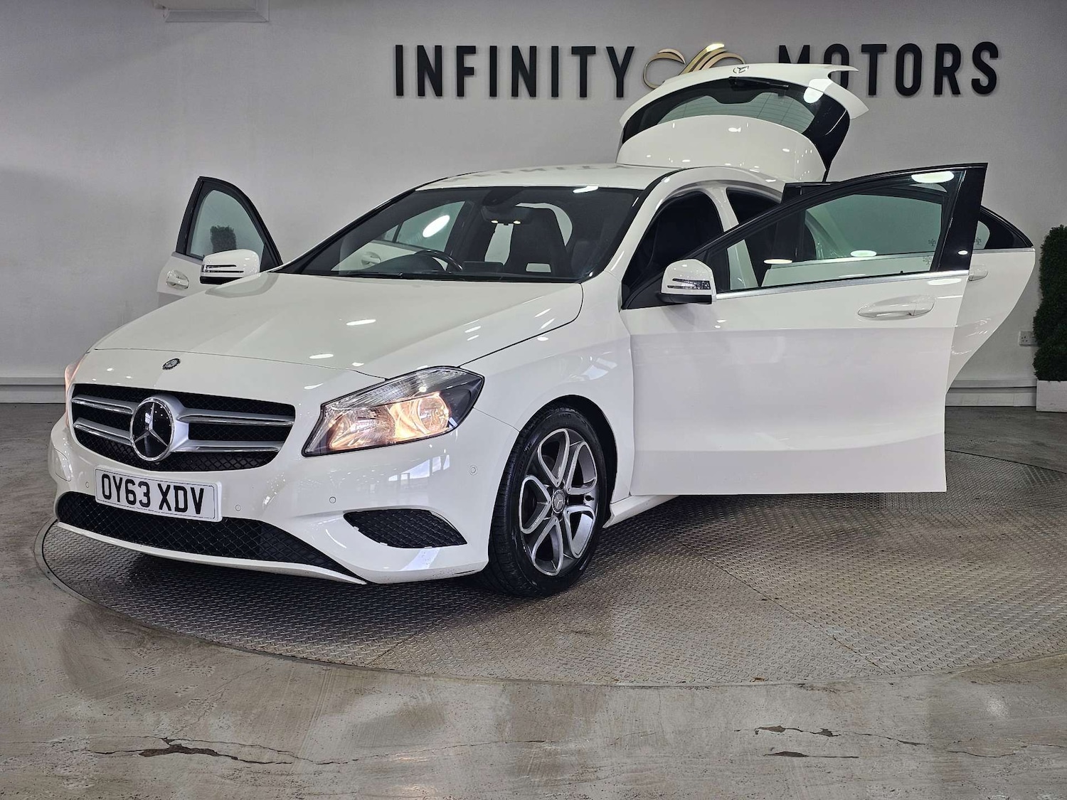 Used Mercedes-Benz A-Class 2013 for sale - 76972432: Photo 42