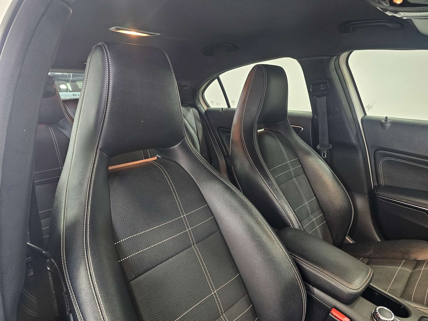 Used Mercedes-Benz A-Class 2013 for sale - 76972432: Photo 5