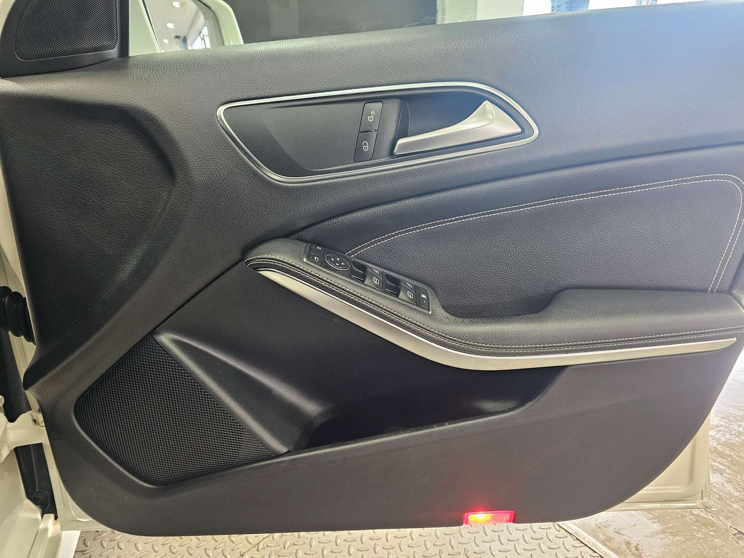 Used Mercedes-Benz A-Class 2013 for sale - 76972432: Photo 50