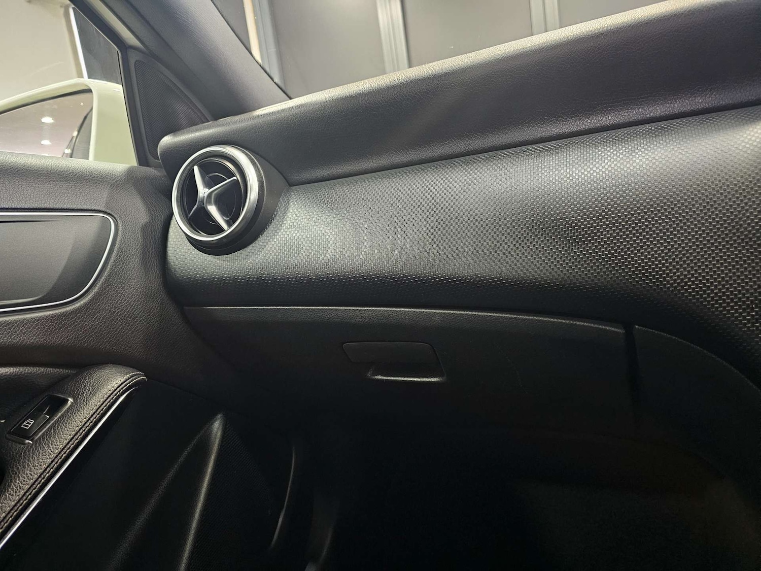 Used Mercedes-Benz A-Class 2013 for sale - 76972432: Photo 70