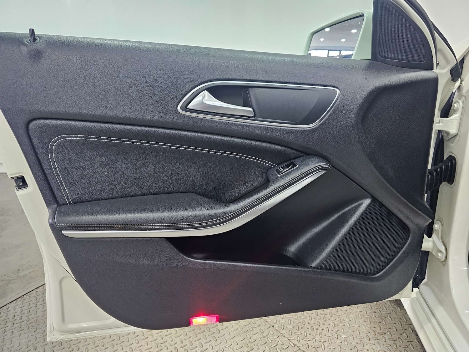 Used Mercedes-Benz A-Class 2013 for sale - 76972432: Photo 84