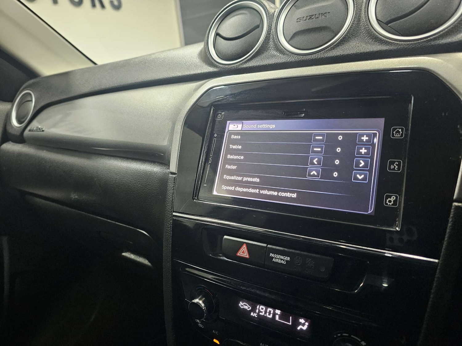 Used Suzuki Vitara 2018 for sale - 77276669: Photo 71