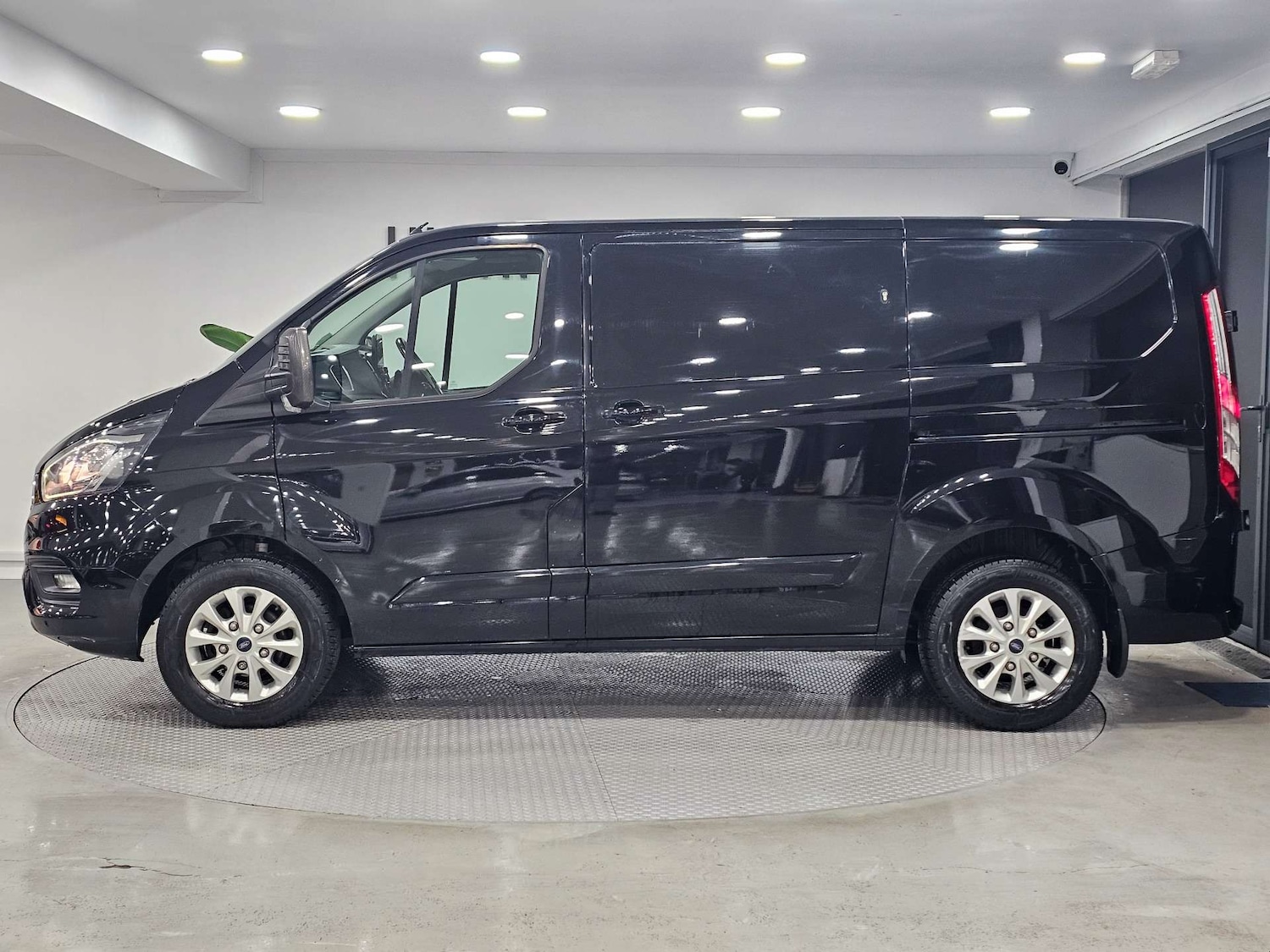 Used Ford Transit Custom 2019 for sale - 77571358: Photo 20