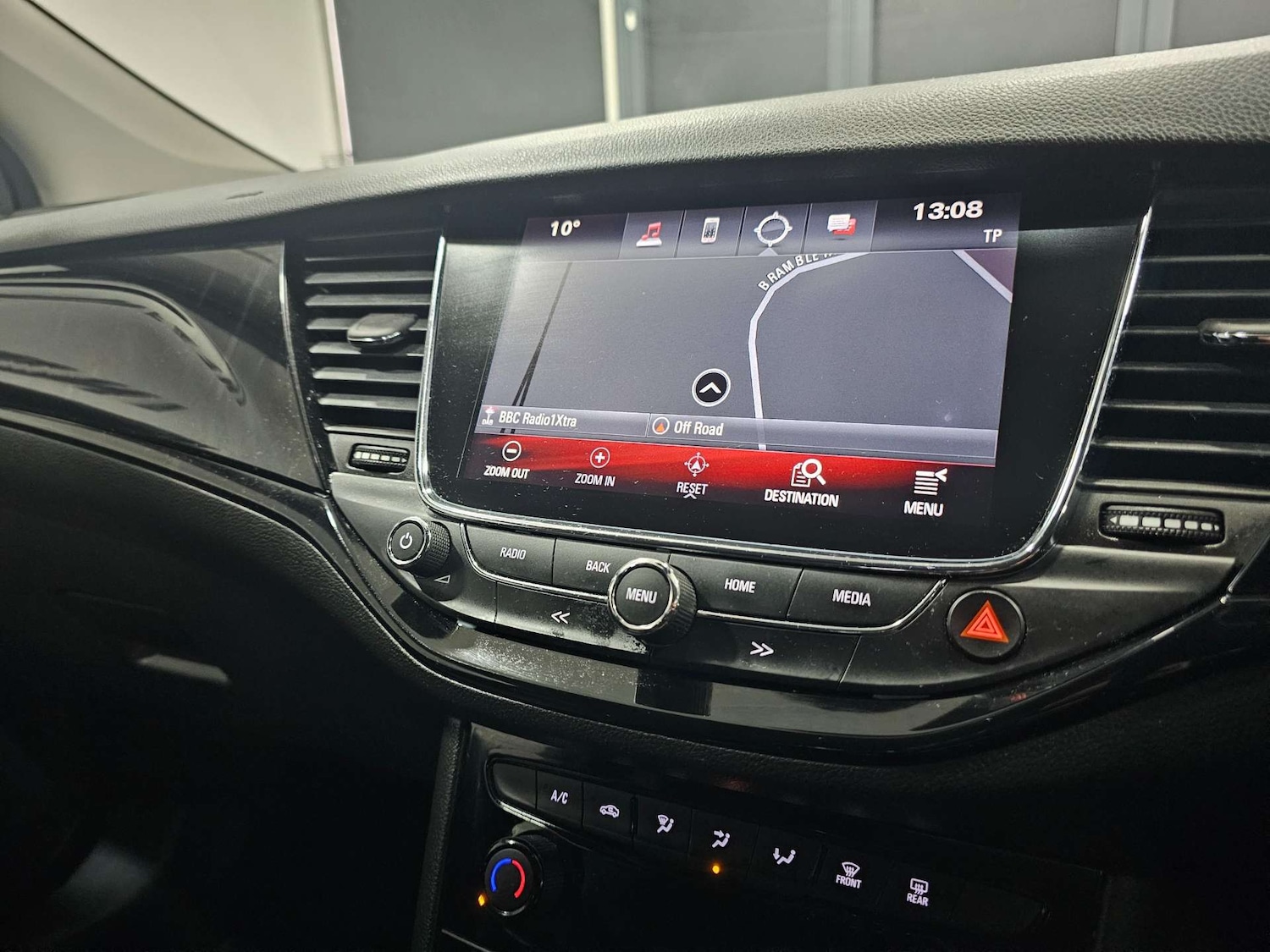 Used Vauxhall Astra 2018 for sale - 76972443: Photo 2