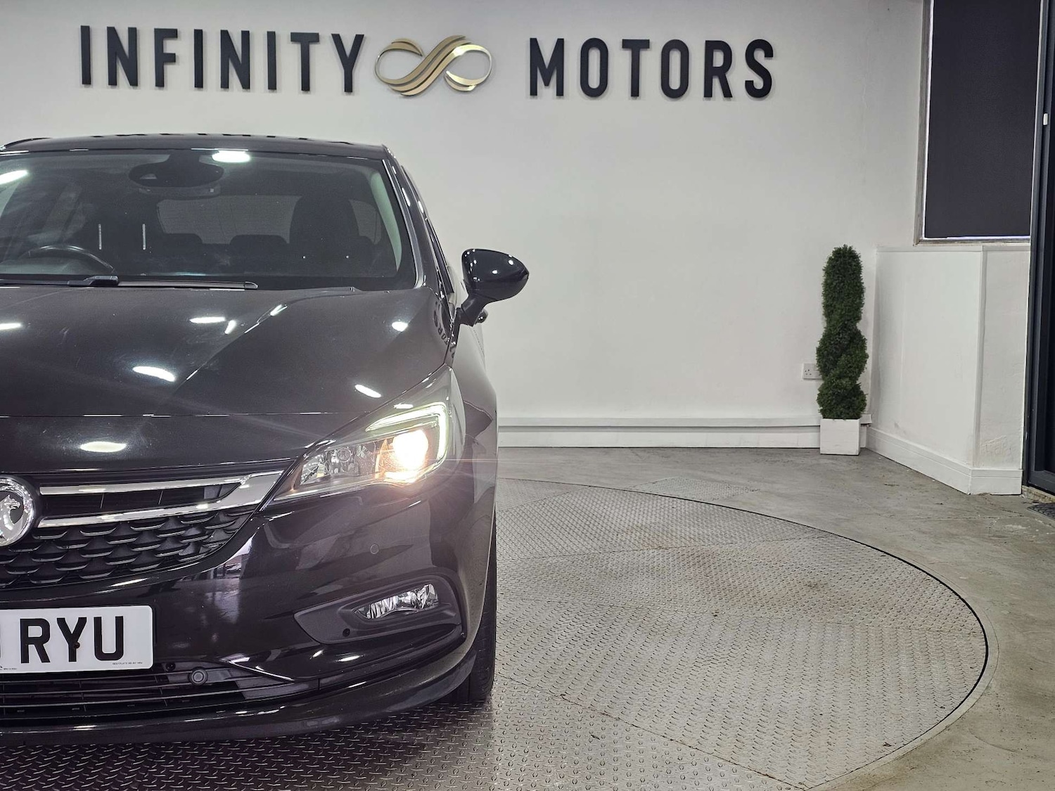 Used Vauxhall Astra 2018 for sale - 76972443: Photo 30