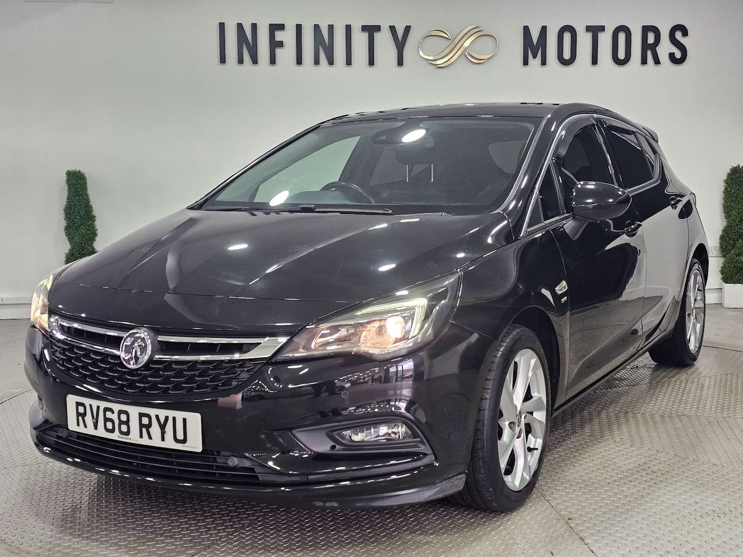 Used Vauxhall Astra 2018 for sale - 76972443: Photo 4