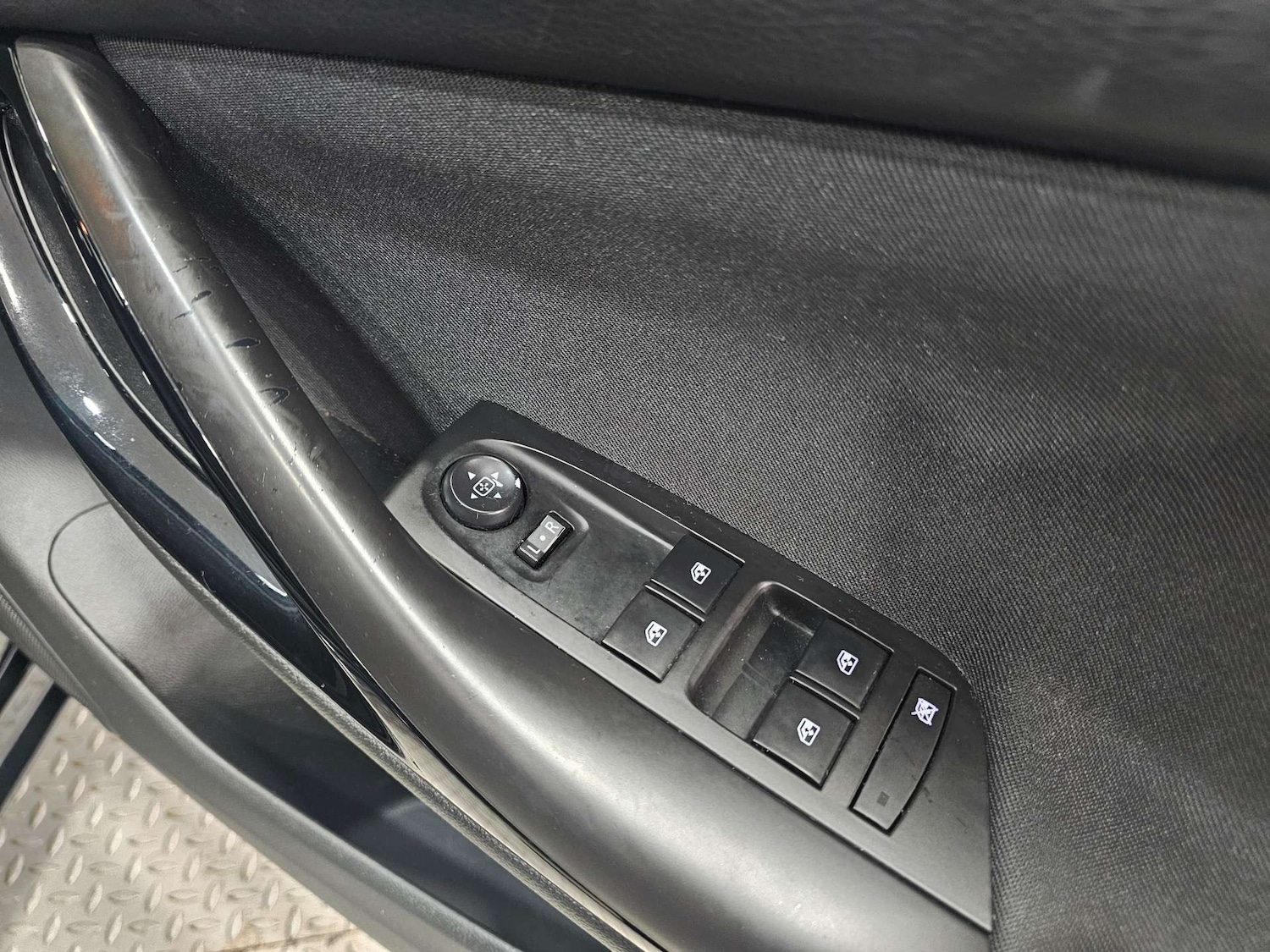 Used Vauxhall Astra 2018 for sale - 76972443: Photo 68