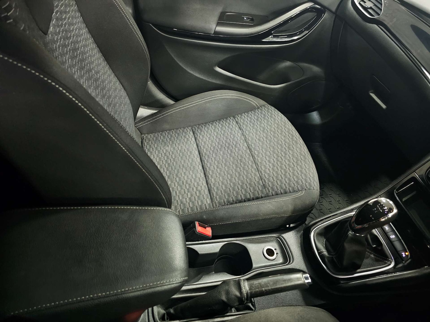 Used Vauxhall Astra 2018 for sale - 76972443: Photo 71